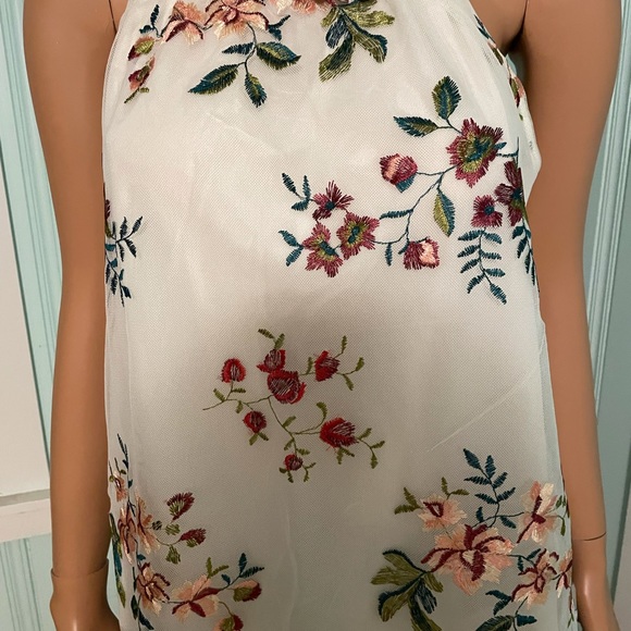 Sellers pick nwot stunning top by Algrio. Beautiful swing style top lacy lg - Picture 6 of 13